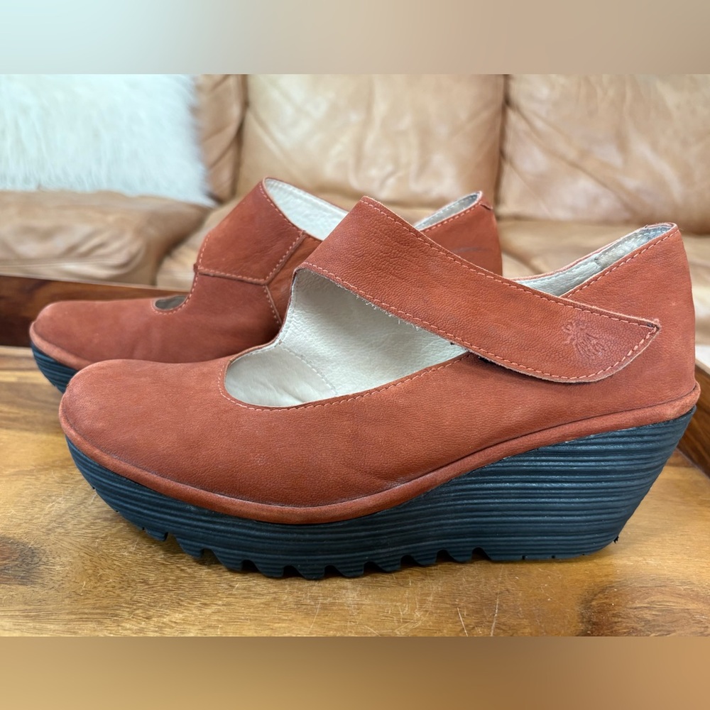 FLY LONDON Yasi Cinnamon Suede Leather Wedge Shoes - Picture 3 of 8